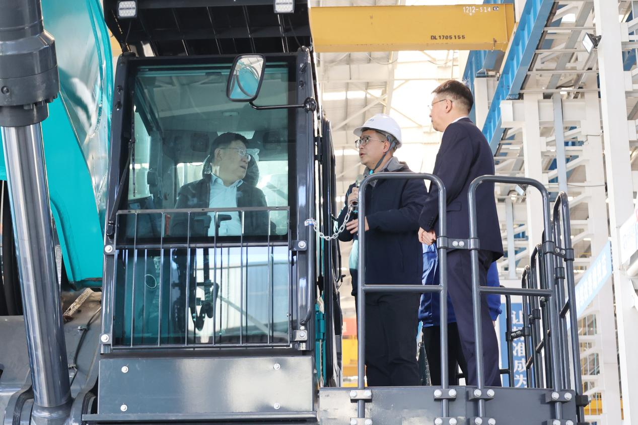 新矿投资集团党委书记、董事长王漠到访开云官方注册-开云(中国)
智能