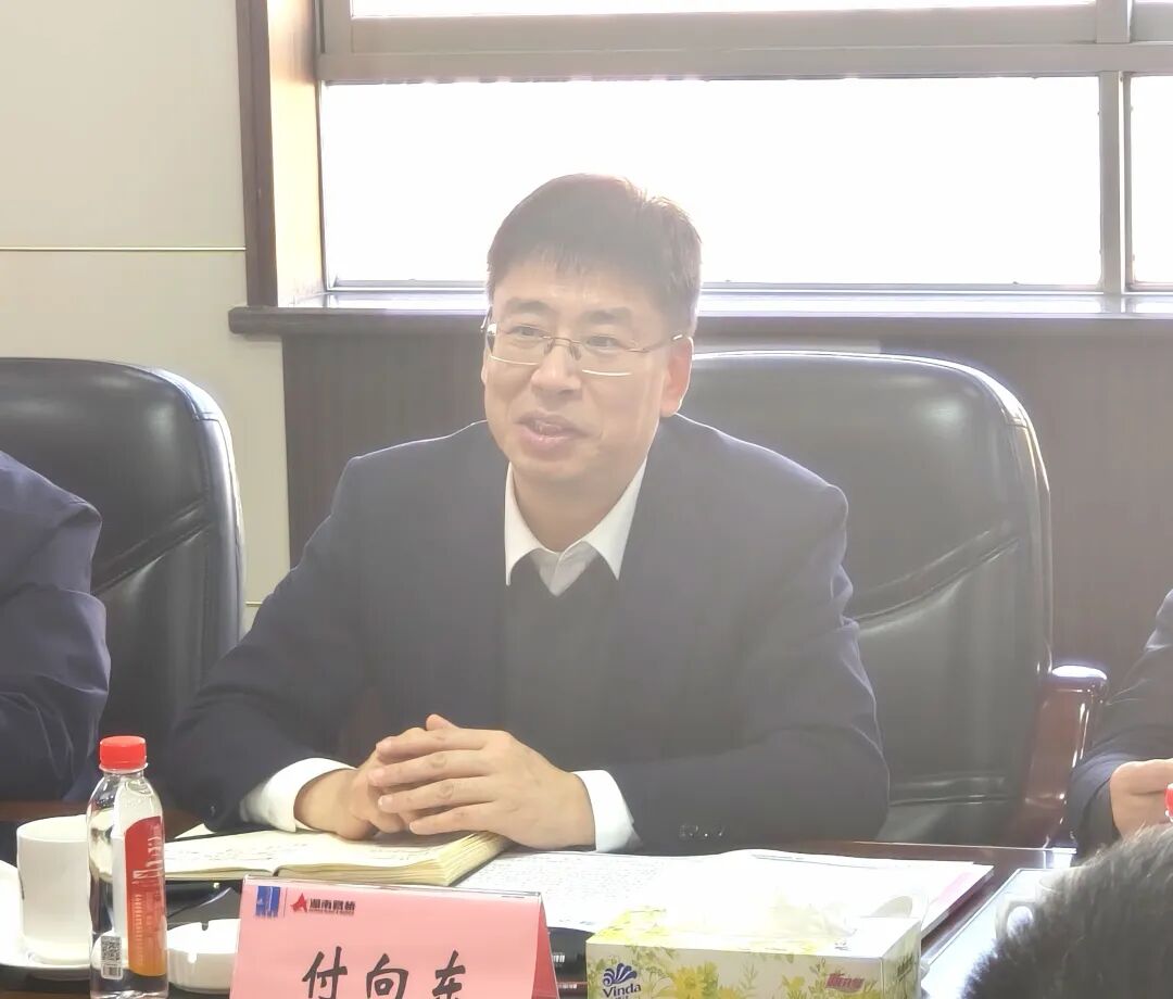 开云官方注册-开云(中国)
智能与湖南路桥深化战略合作，共筑智能绿色建造新标杆