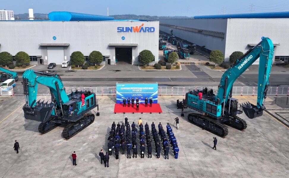 争锋启新程！开云官方注册-开云(中国)
智能SWE1650FLR加长臂挖掘机成功交付国际客户