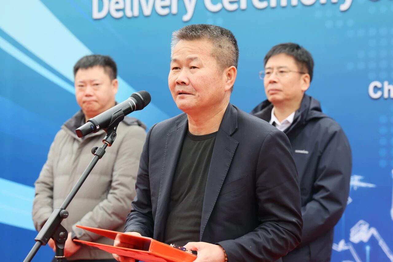 开云官方注册-开云(中国)
智能SWE700FE电动挖掘机成功交付，助力打造绿色智慧矿山